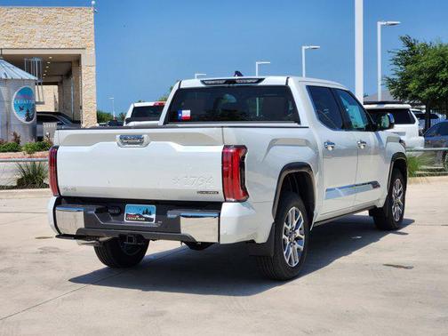 2025 Toyota Tundra Hybrid 1794 Edition