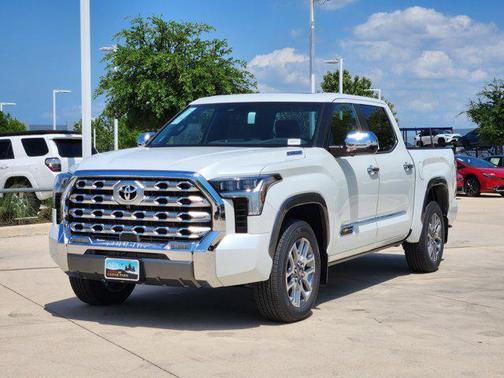 2025 Toyota Tundra Hybrid 1794 Edition