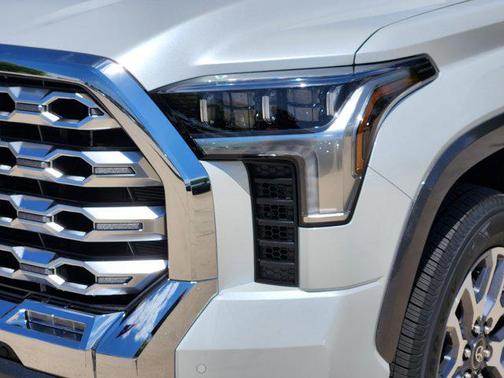 2025 Toyota Tundra Hybrid 1794 Edition