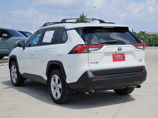 2021 Toyota RAV4 Hybrid XLE Premium