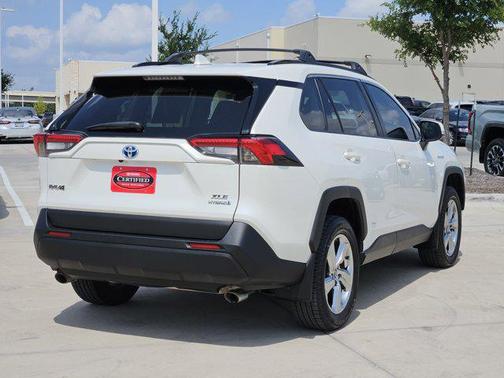 2021 Toyota RAV4 Hybrid XLE Premium