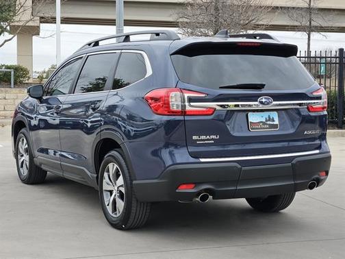 2025 Subaru Ascent Premium 8-Passenger
