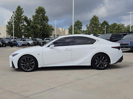2022 Lexus IS 350 Base