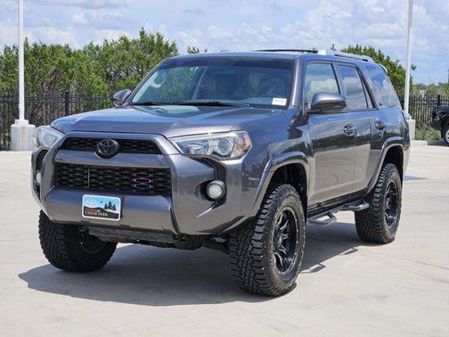 2018 Toyota 4Runner SR5