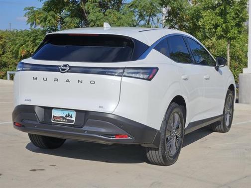 2025 Nissan Murano SL