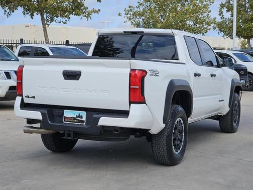 2024 Toyota Tacoma TRD Off Road