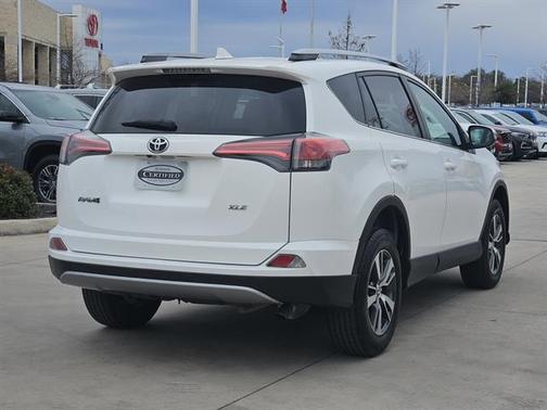 2018 Toyota RAV4 XLE