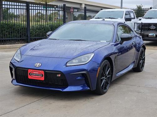 2025 Toyota GR86 Premium