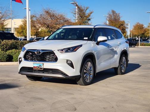 2026 Toyota Highlander Platinum