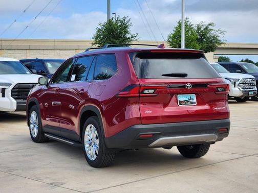2025 Toyota Grand Highlander Platinum