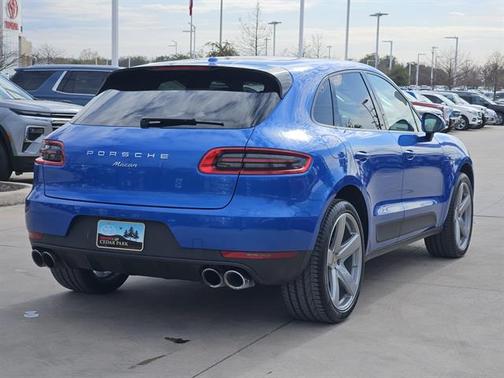 2018 Porsche Macan Sport Edition