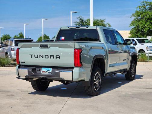 2025 Toyota Tundra SR5