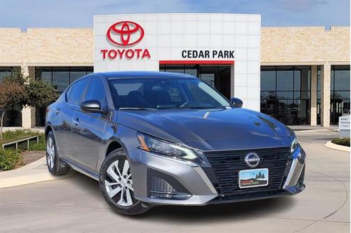 2025 Nissan Altima S FWD