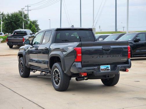 2025 Toyota Tacoma TRD Off Road