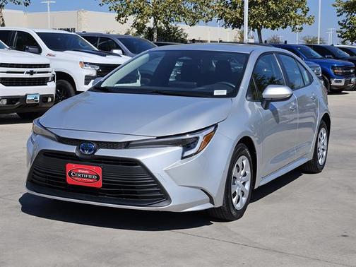 2025 Toyota Corolla LE