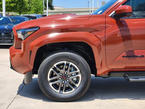 2025 Toyota Tacoma TRD Sport