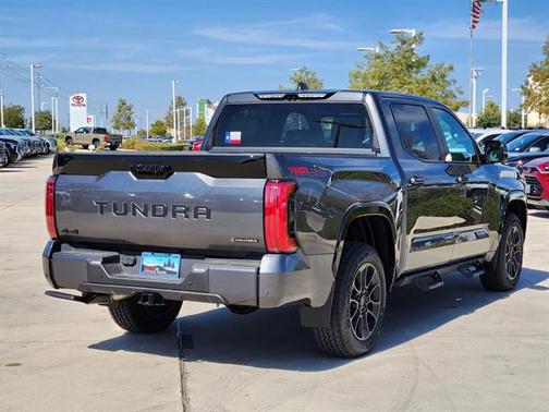 2026 Toyota Tundra Hybrid Platinum