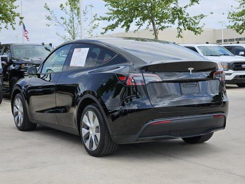 2024 Tesla Model Y Long Range Dual Motor All-Wheel Drive