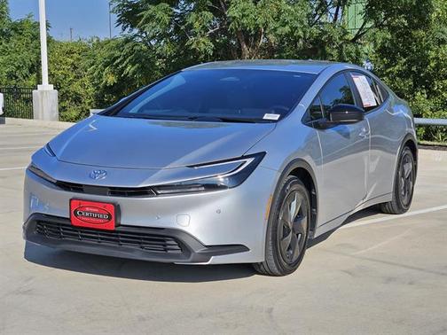 2023 Toyota Prius LE