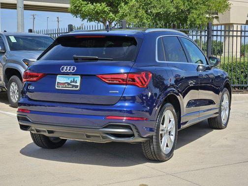 2022 Audi Q3 45 S line Premium Plus