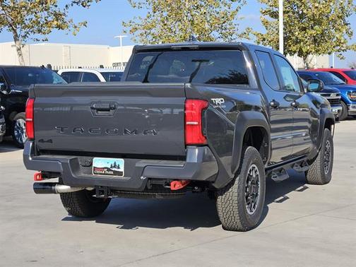 2025 Toyota Tacoma TRD Off Road