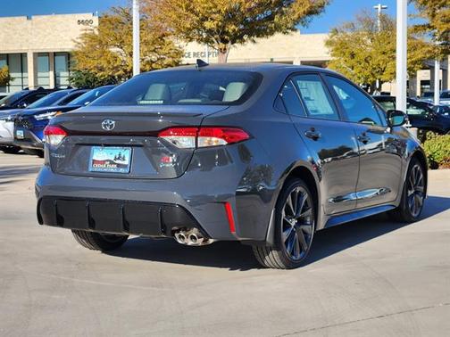 2026 Toyota Corolla Hybrid SE