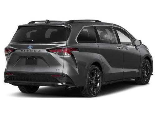 2025 Toyota Sienna XSE 7 Passenger