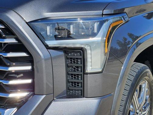 2023 Toyota Tundra Hybrid Capstone