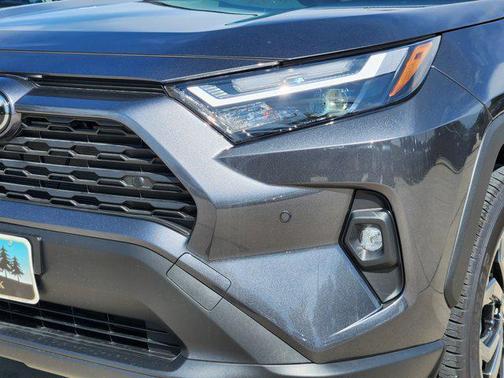 2025 Toyota RAV4 Hybrid XLE Premium