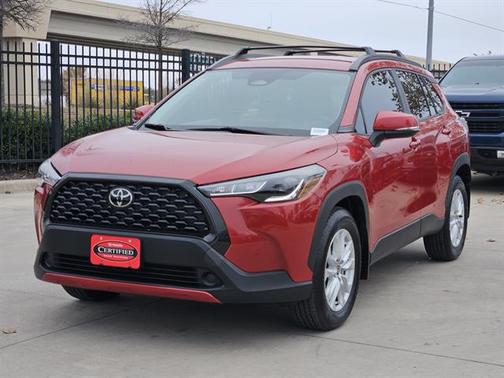 2024 Toyota Corolla Cross LE