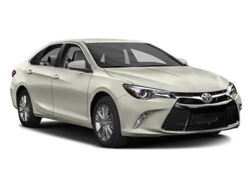 2016 Toyota Camry XLE