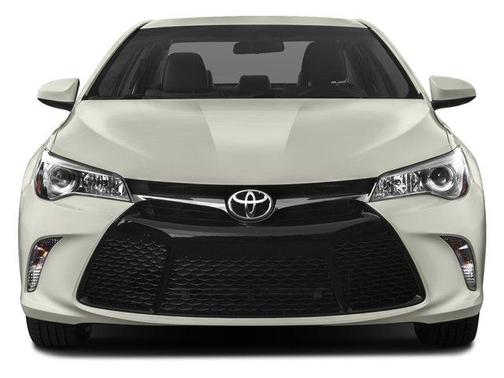 2016 Toyota Camry XLE