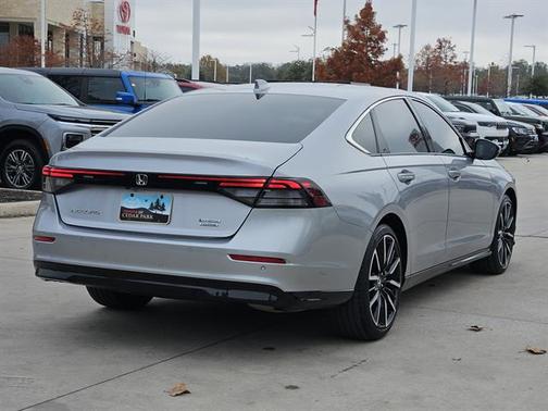 2023 Honda Accord Hybrid Touring