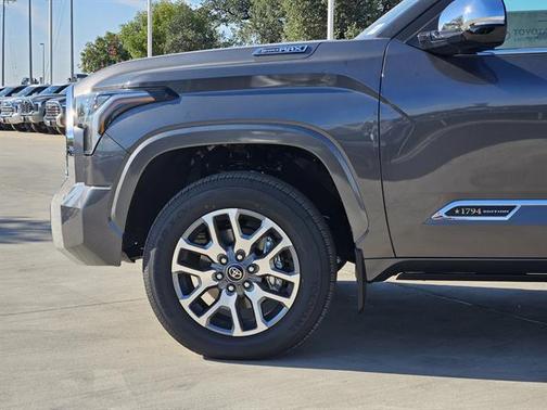 2026 Toyota Tundra Hybrid 1794 Edition