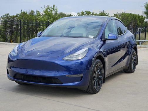2023 Tesla Model Y Long Range Dual Motor All-Wheel Drive