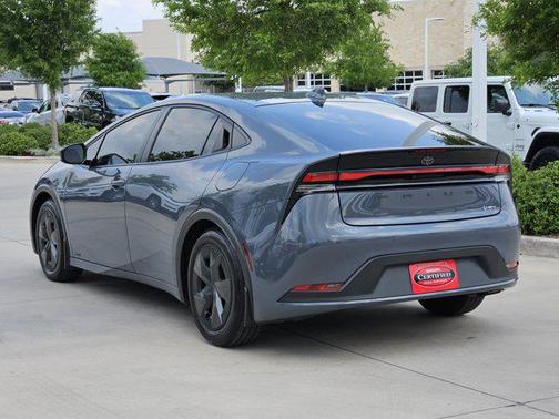 2024 Toyota Prius LE