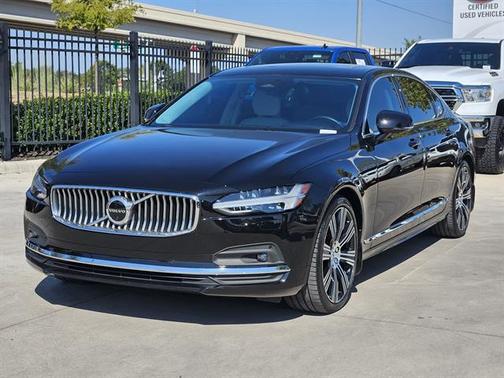 2023 Volvo S90 B6 Plus