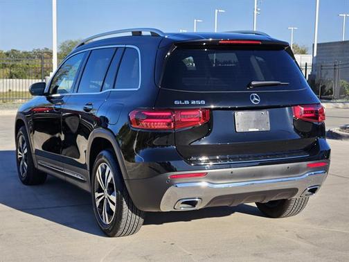 2025 Mercedes-Benz GLB 250 Base