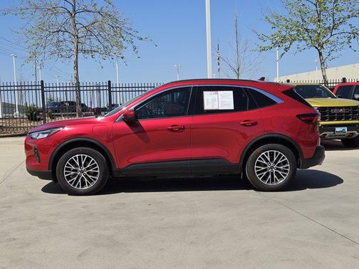 2023 Ford Escape PHEV SE