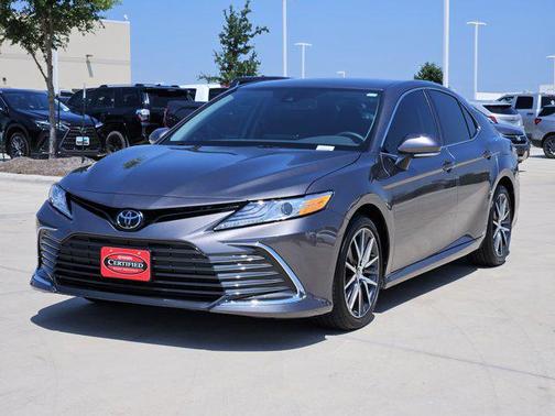 2023 Toyota Camry XLE