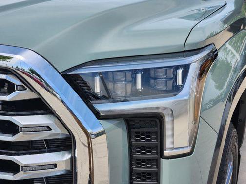 2025 Toyota Tundra Hybrid 1794 Edition