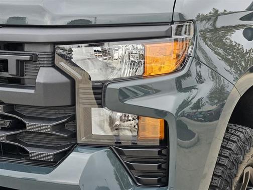 2025 Chevrolet Silverado 1500 Custom Trail Boss