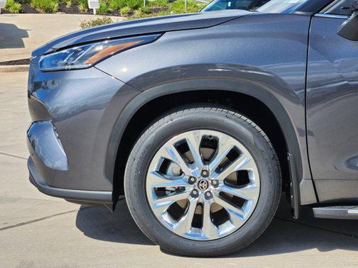 2025 Toyota Highlander Limited