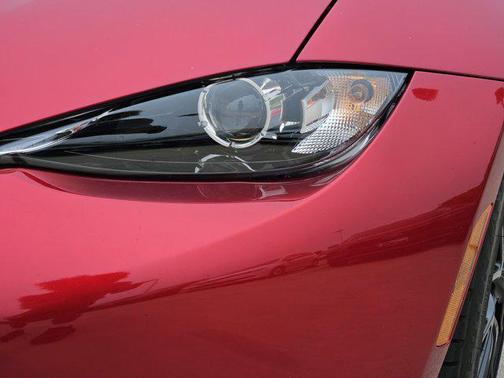 2022 Mazda MX-5 Miata RF Club