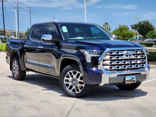 2025 Toyota Tundra Hybrid 1794 Edition