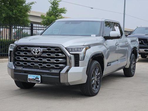 2022 Toyota Tundra Platinum