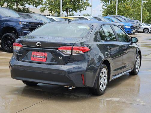 2025 Toyota Corolla LE