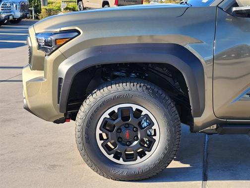 2025 Toyota Tacoma TRD Off Road