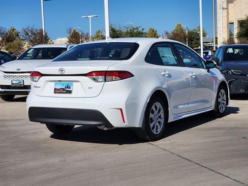 2026 Toyota Corolla LE