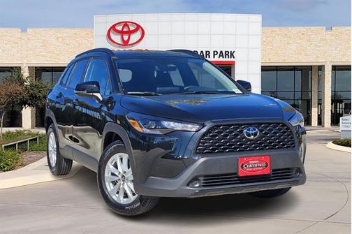 2025 Toyota Corolla Cross LE